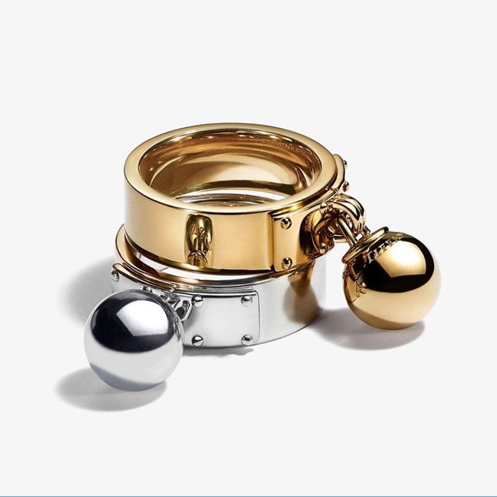 Meet your Posher, Cesar